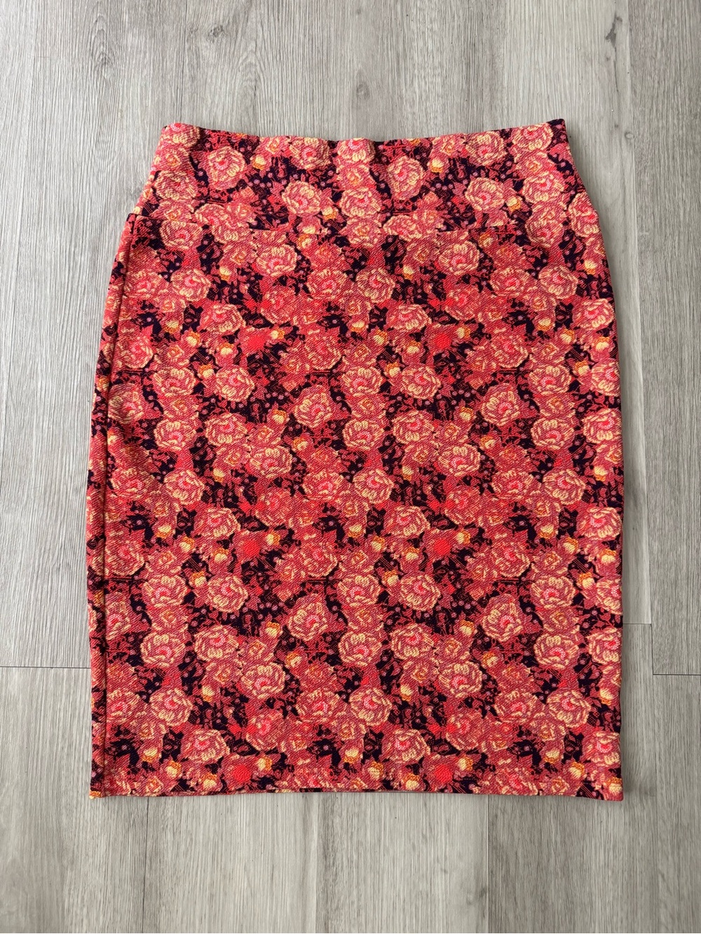LuLaRoe Pink Floral Cassie Pencil Skirt Size XL